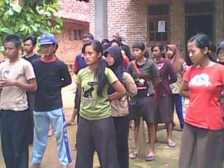 012b18.jpg