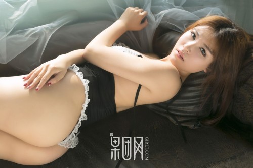 082f2f.jpg