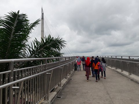 19b030.jpg