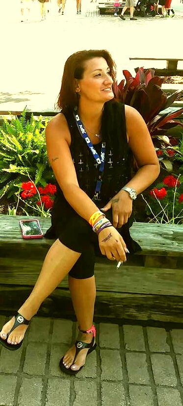 19e004.jpg