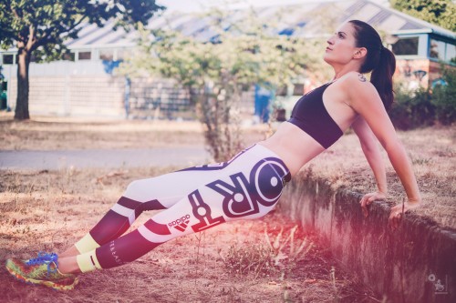 LEGINS956gg