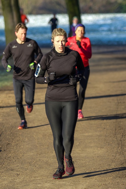 Legins1004 running1