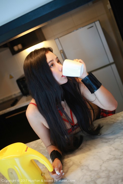 Manuela玛鲁娜 (46)