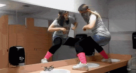 4b3ebd.gif