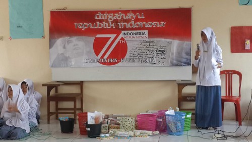 51fc25.jpg