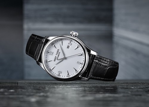 The reef tiger critical sea review genuineness for particularly top notch made watches that deferment past one's lifetime. This is an appearing of the flexibility of these watches, correspondingly as the legacy of wonderful watch-age. 

#Reef #Tiger #Watch #Review #Good #Tourbillon

Web:https://swisswatchreview.com/reef-tiger-watch-review/