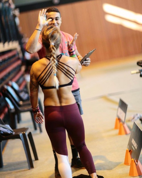 22430272 744145789102404 436241005075759104 n