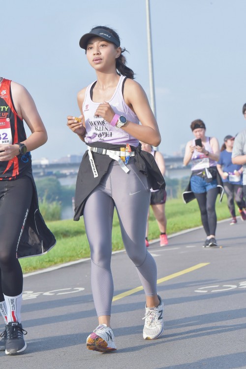 legins1051 run7