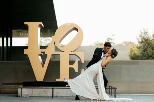 Annakyi.com offers professional photography services for all occasions. We specialize in capturing the perfect moment to create memories that will last a lifetime. Contact us today to book your session.

https://annakyi.com/wedding/