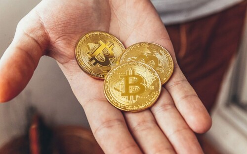 Confused about how to sell bitcoin in Canada? Vancouverbitcoin.com is the must-see website that offers many enormous services for selling cryptocurrency and presents various methods for currency exchange. Keep in touch with us for further details.

https://vancouverbitcoin.com/