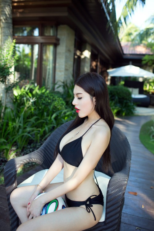 赵惟依, 黄可, 杨伊, 雯雯 (15)