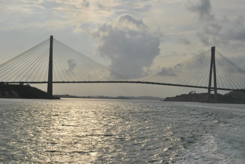 e27d29.jpg