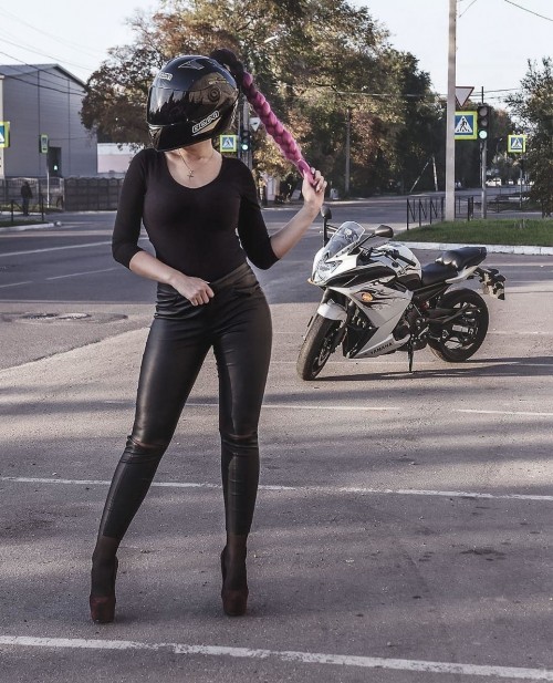 LEGINS961 leathr2