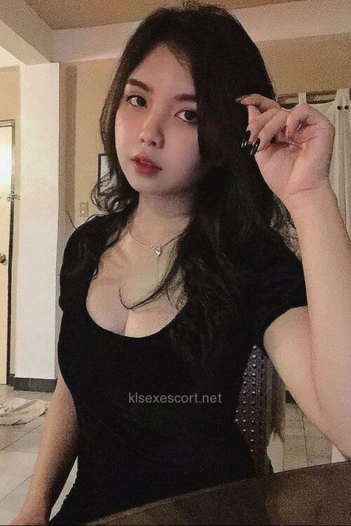 jUeh.jpg